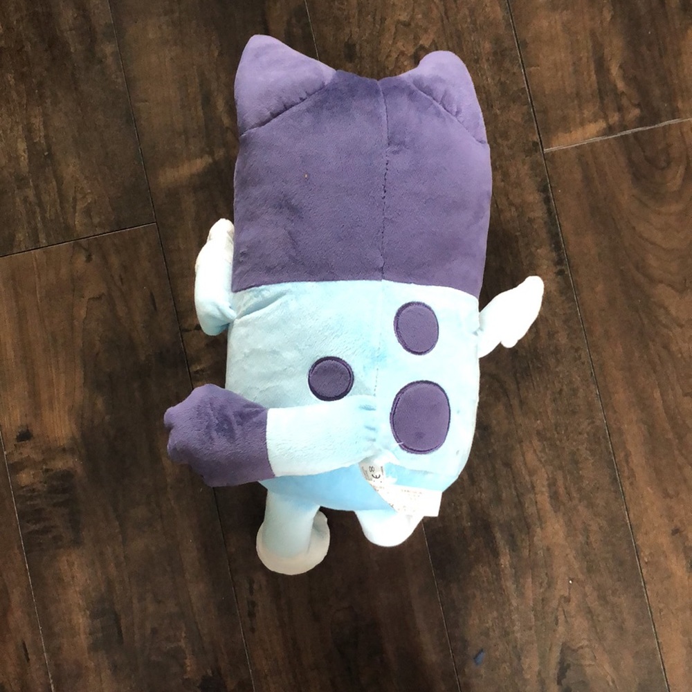 Bluey Plush - Picture 4 of 5